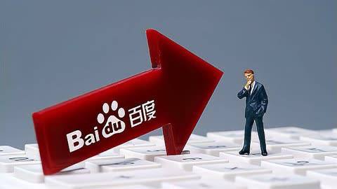 全红婵拿着金牌摸了又摸